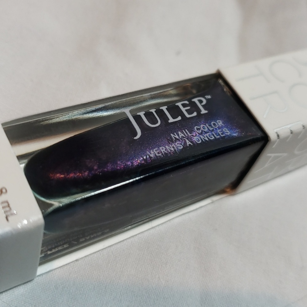 Julep nail color - Elise